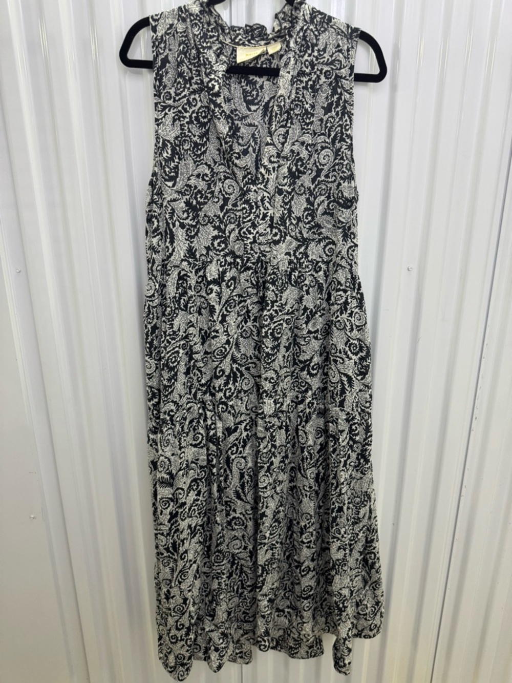 Anthropologie: Sleeveless Black and White Paisley V-Neck Maxi Dress